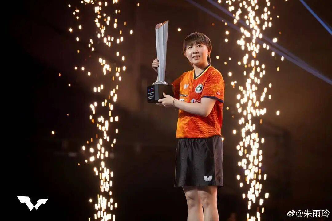 传播, 大学体育部