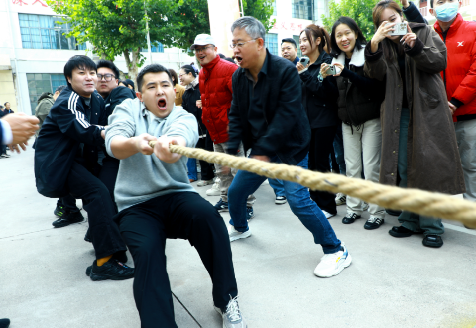 正是, 这里没有伏, 的众志成城 正是, 这里没有伏, 的众志成城